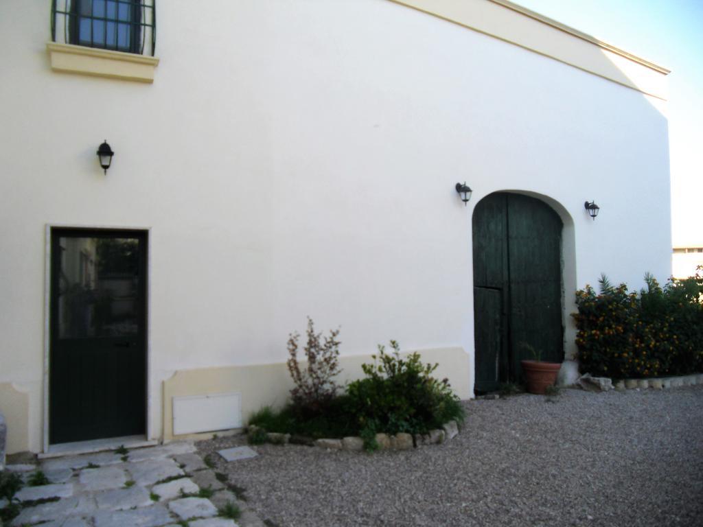 Corte Lo Jucco Tarente Buitenkant foto